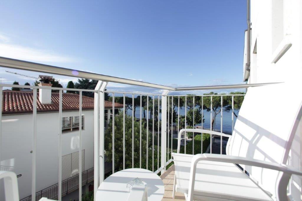Hotel San Marco Πεσκιέρα ντελ Γκάρντα Εξωτερικό φωτογραφία
