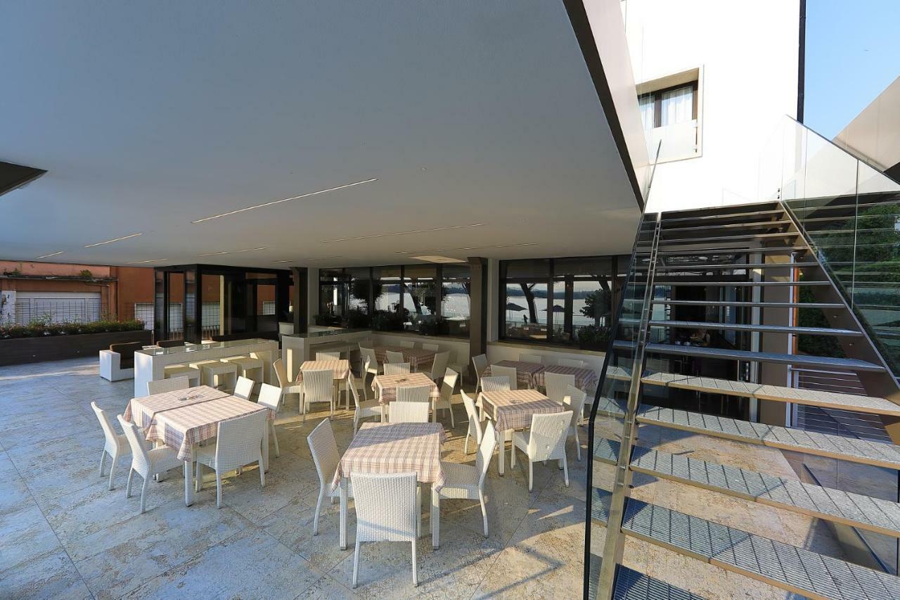 Hotel San Marco Πεσκιέρα ντελ Γκάρντα Εξωτερικό φωτογραφία