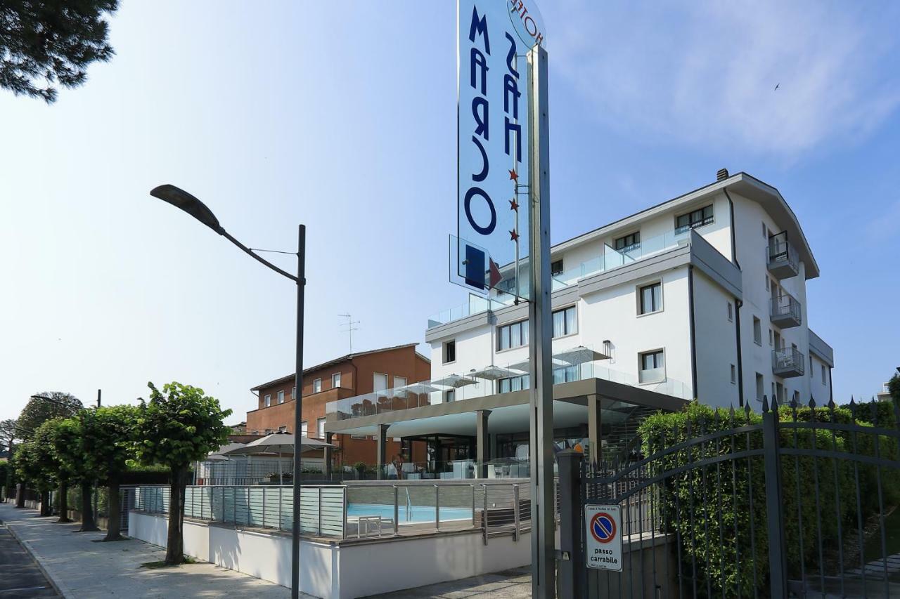 Hotel San Marco Πεσκιέρα ντελ Γκάρντα Εξωτερικό φωτογραφία